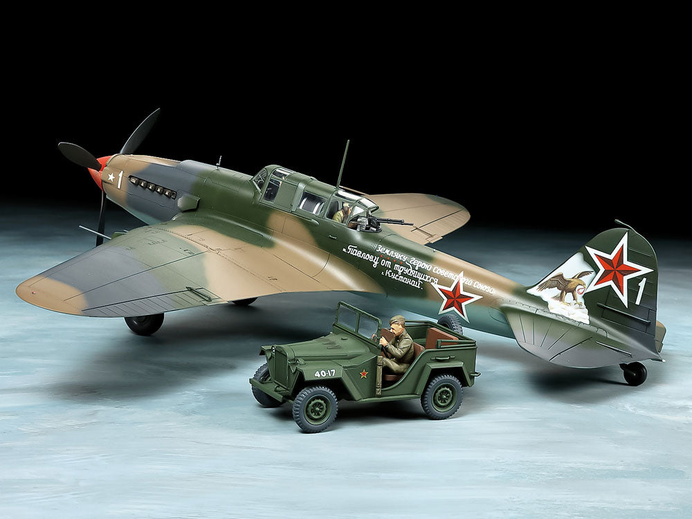 Tamiya 1/48 Ilyushin Il-2 Shuturmovik & GAZ-67B Set