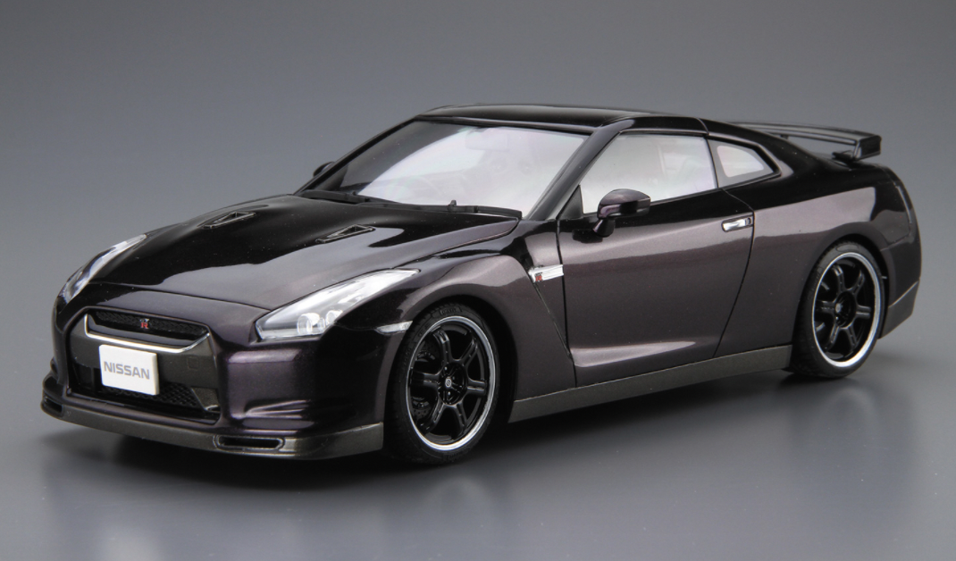 Aoshima 1/24 Nissan R35 GT-R Spec-V '09