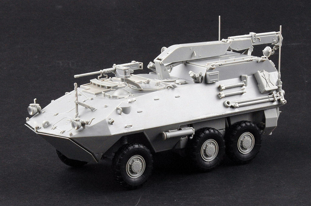Trumpeter 1/35 Canadian Husky 6x6 Armored Recovery Vehicle