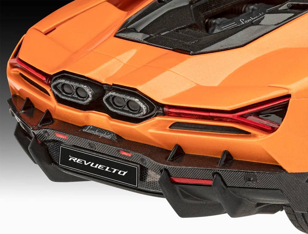 Revell 1/24 Lamborghini Revuelto