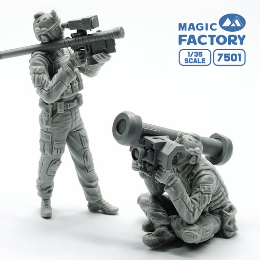 1/35 FIM-92 Stinger/FGM-148 Javelin Operators Set By MAGIC FACTORY