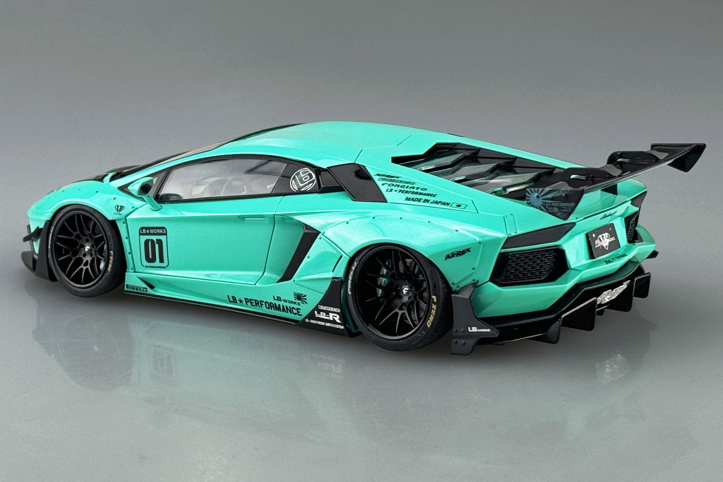 Aoshima 1/24 LB-WORKS Lamborghini Aventador Limited Edition Ver.2