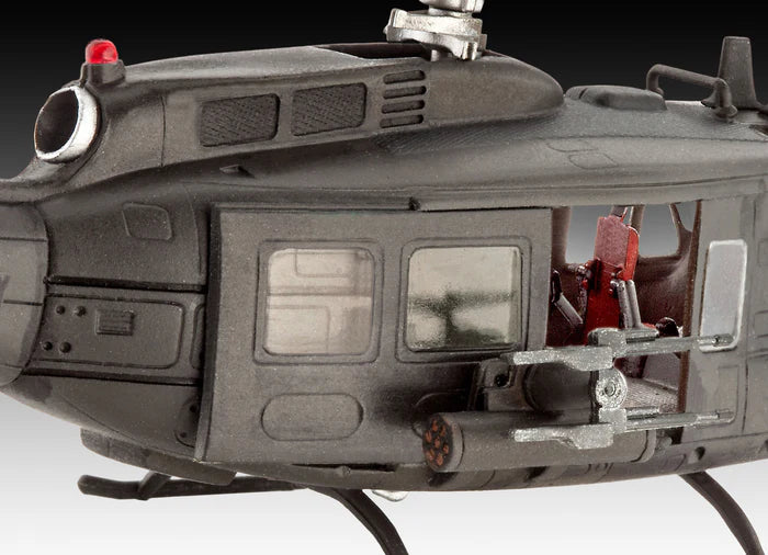 Revell 1/100 Bell UH-1H Gunship