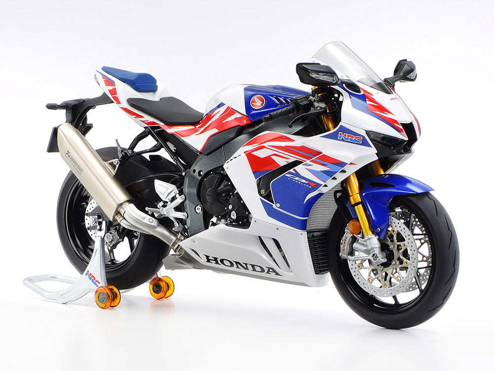 Tamiya 1/12 CBR1000RR-R Fireblade SP 30TH
