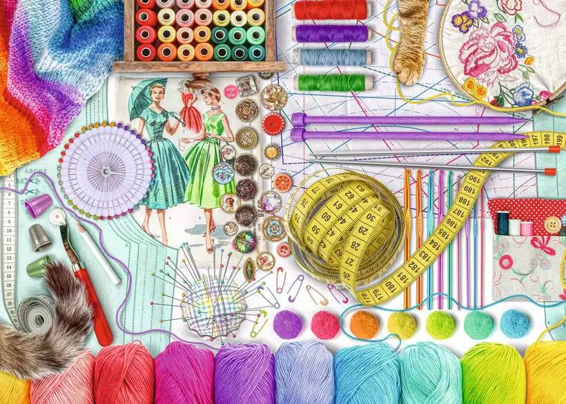 RAVENSBURGER 500PC - NEEDLEWORK STATION - LARGE PIECES