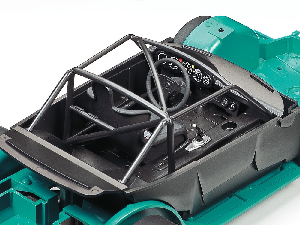 Tamiya 1/24 Porsche 934 Turbo RSR Vaillant