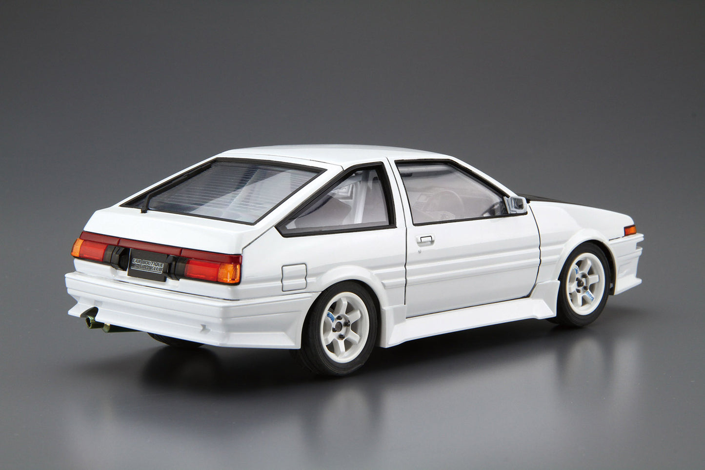 Aoshima 1/24 Toyota AE86 Trueno Car Boutique Club '85