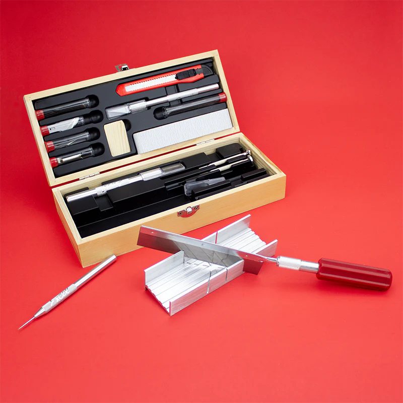 EXCEL 44286 Deluxe Knife and Tool Set