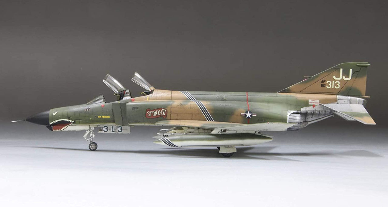 Fine Molds  FP41 Fine Molds 1/72 USAF F-4E Fighter Vietnam War