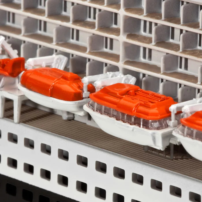 Revell 05231 Ocean Liner Queen Mary 2