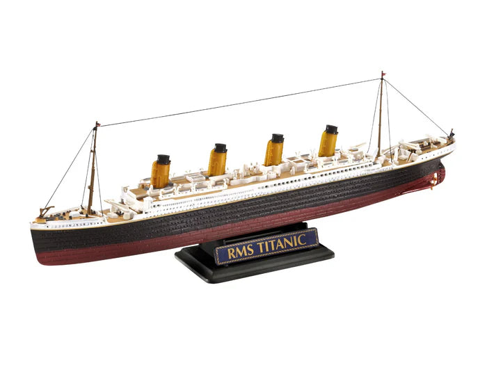 Revell 05727 Gift set R.M.S. Titanic 1/700 & 1/1200