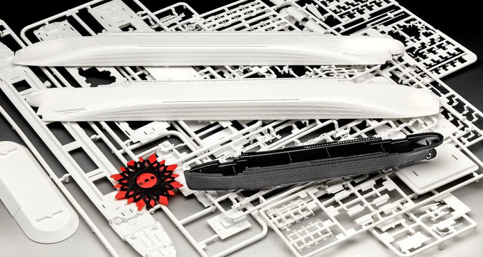 Revell 05727 Gift set R.M.S. Titanic 1/700 & 1/1200