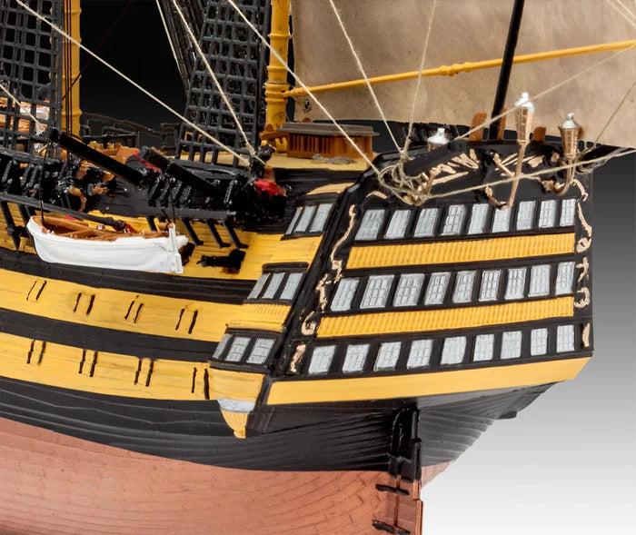 Revell 05767 1/225 Battle of Trafalgar Gift Set