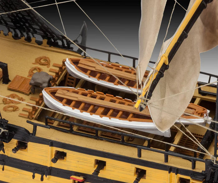 Revell 05767 1/225 Battle of Trafalgar Gift Set