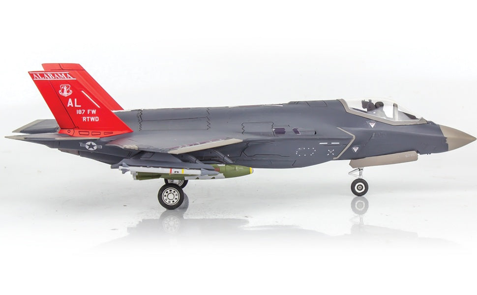 Revell 1/72 F-35A Lightning II Red Tails 187th Fighter Wing, 100th Fighter Squadron