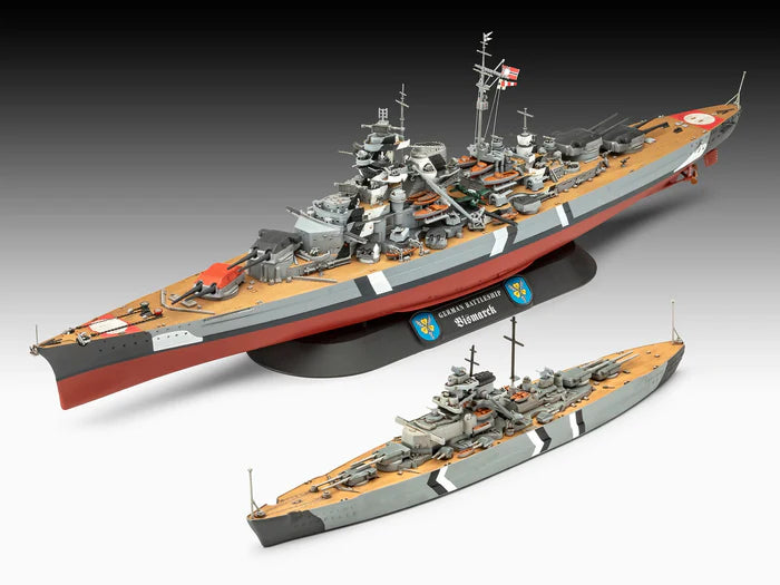 Revell 05637 1Gift Set The Legendary Bismarck (1:700 & 1:1200)
