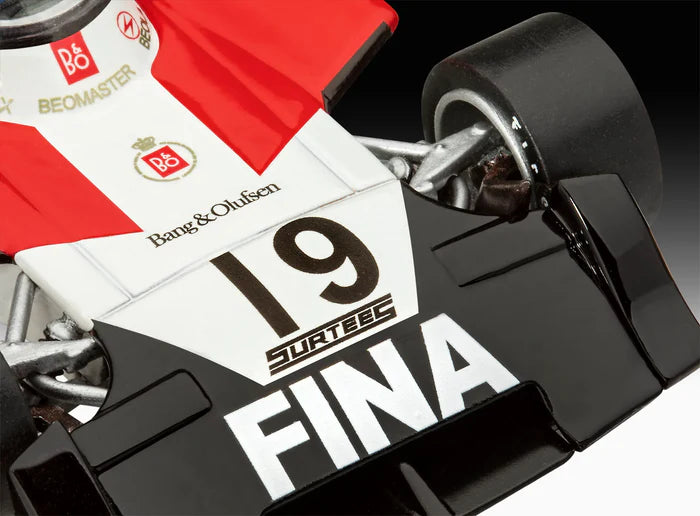 Revell 1/32 Surtees TS16-03