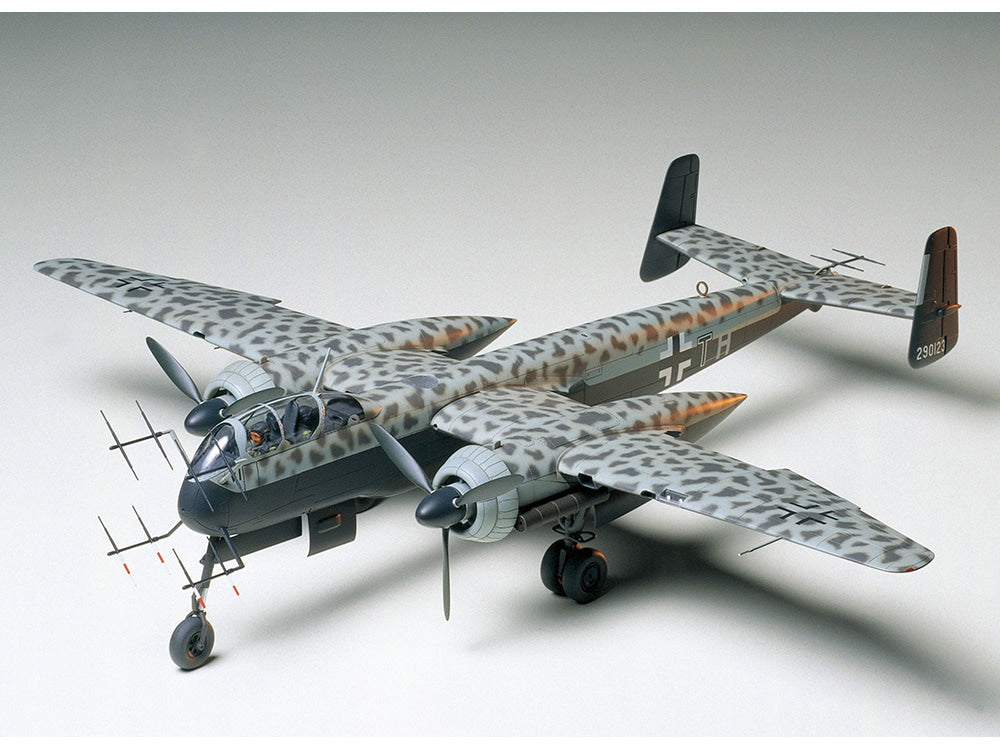 Tamiya 61057 1/48 Heinkel HE219 UHU