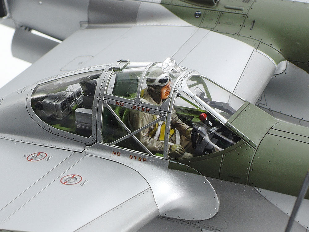 Tamiya 61123 1/48 Lockheed P-38 J Lightning