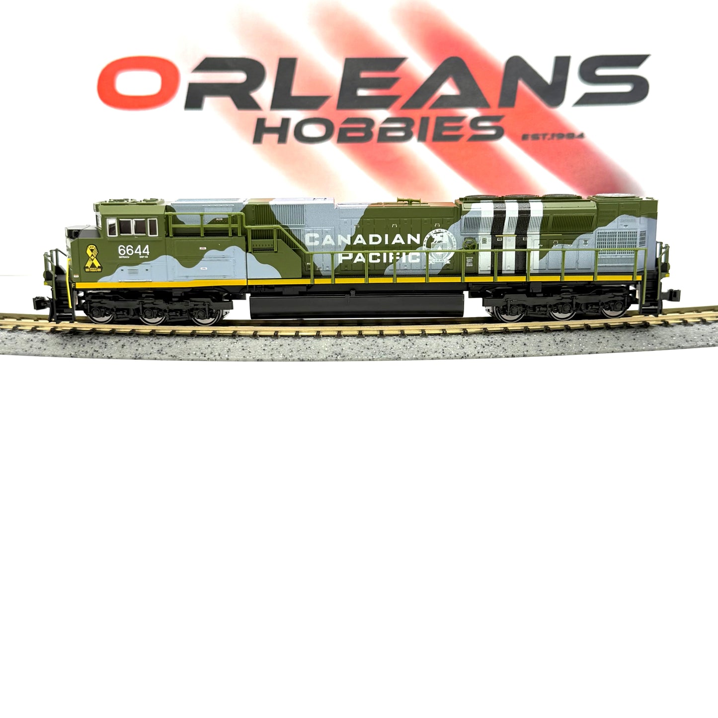 Kato 176-8540- EMD SD70ACU Canadian Pacific (CP) Military Heritage #6644 (D-DAY) - N Scale