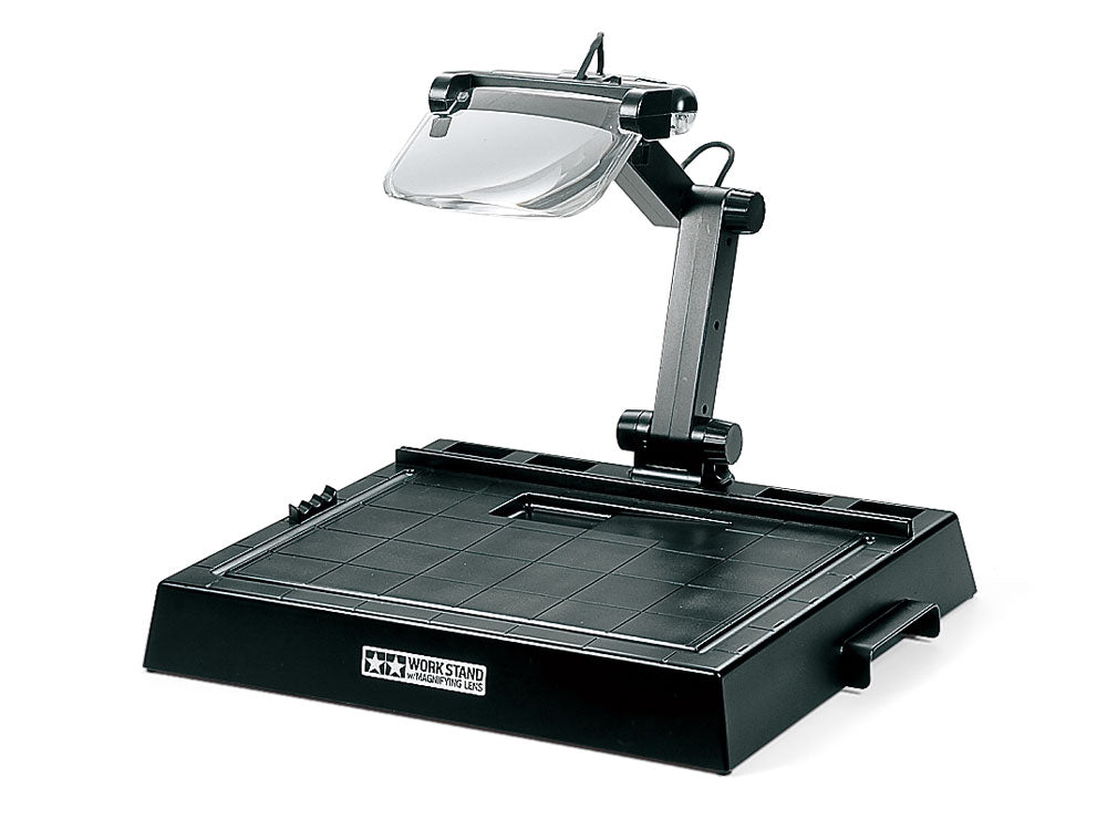 Tamiya Work Station w/Magnifying Lens/Light