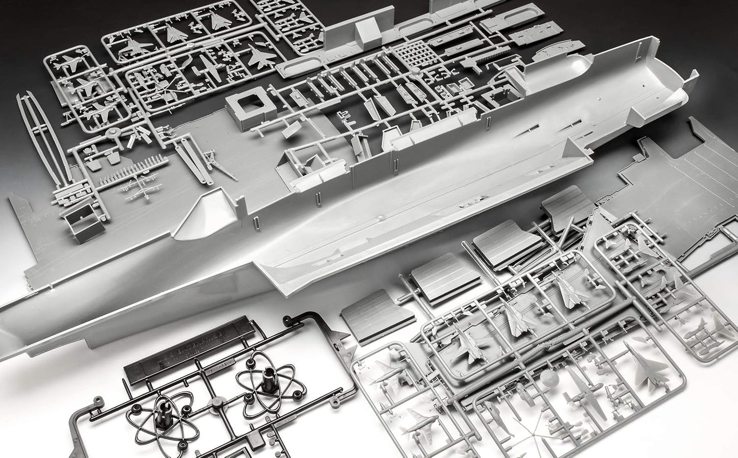 Revell 1/400 USS Enterprise CVN-65 Platinum Edition