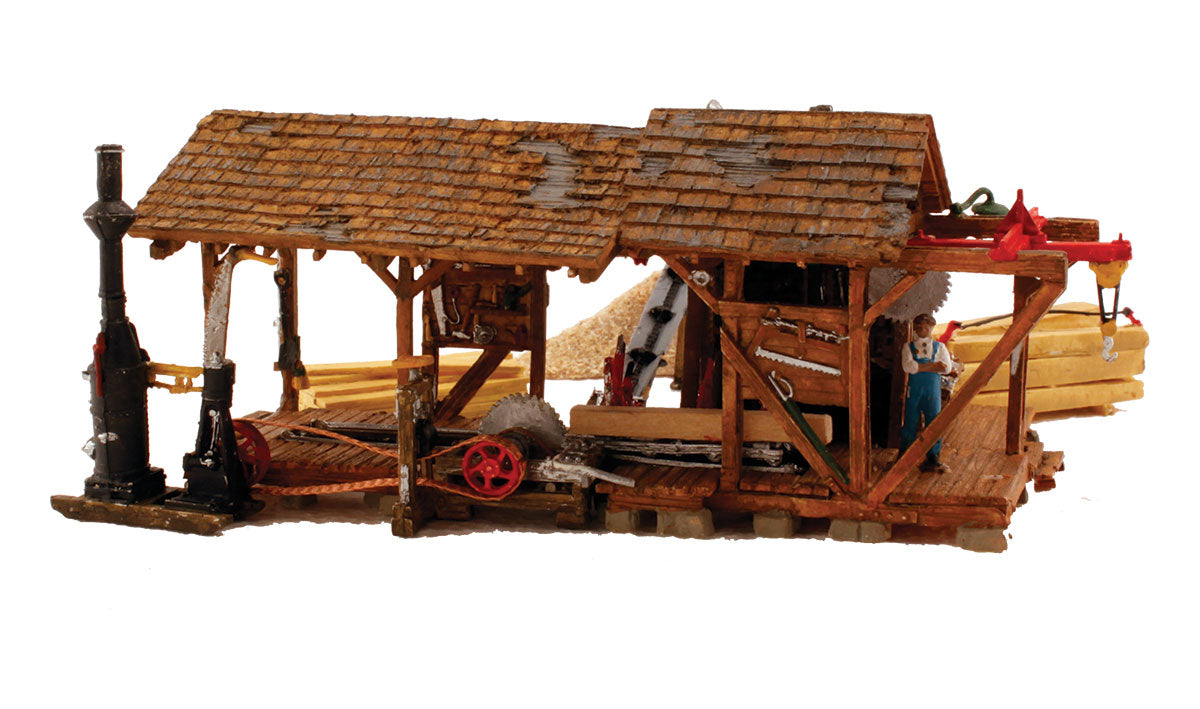 WOODLAND SCENICS Buzz's Sawmill - HO Scale