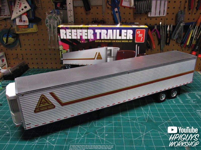AMT 1/24 Reefer Semi Trailer