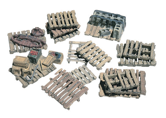WOODLAND SCENICS HO Assorted Skids (15/pk)