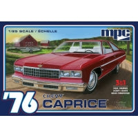 MPC 1/25 1976 Chevy Caprice w/Trailer