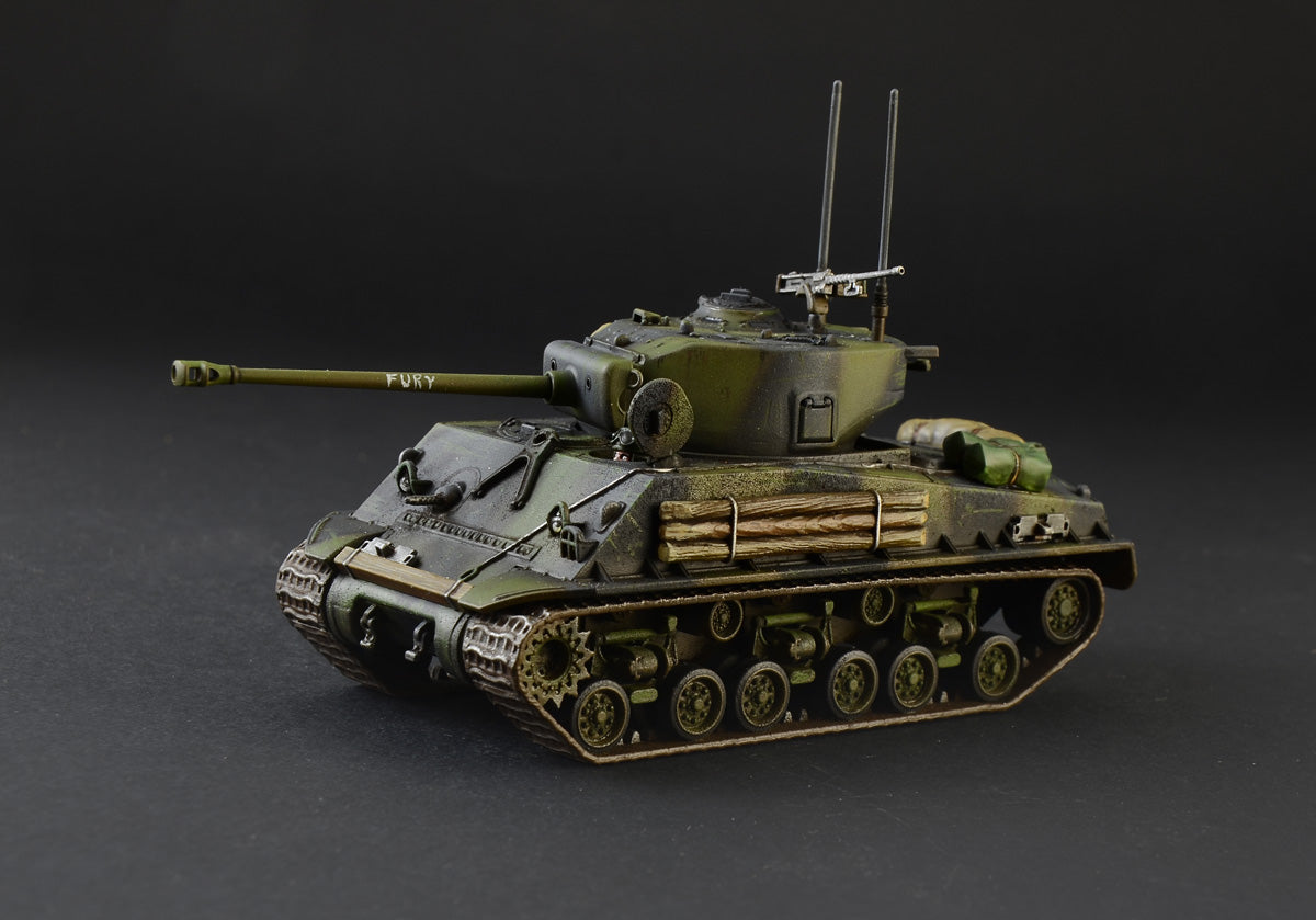 Italeri 1/56 M4A3E8 Sherman Fury