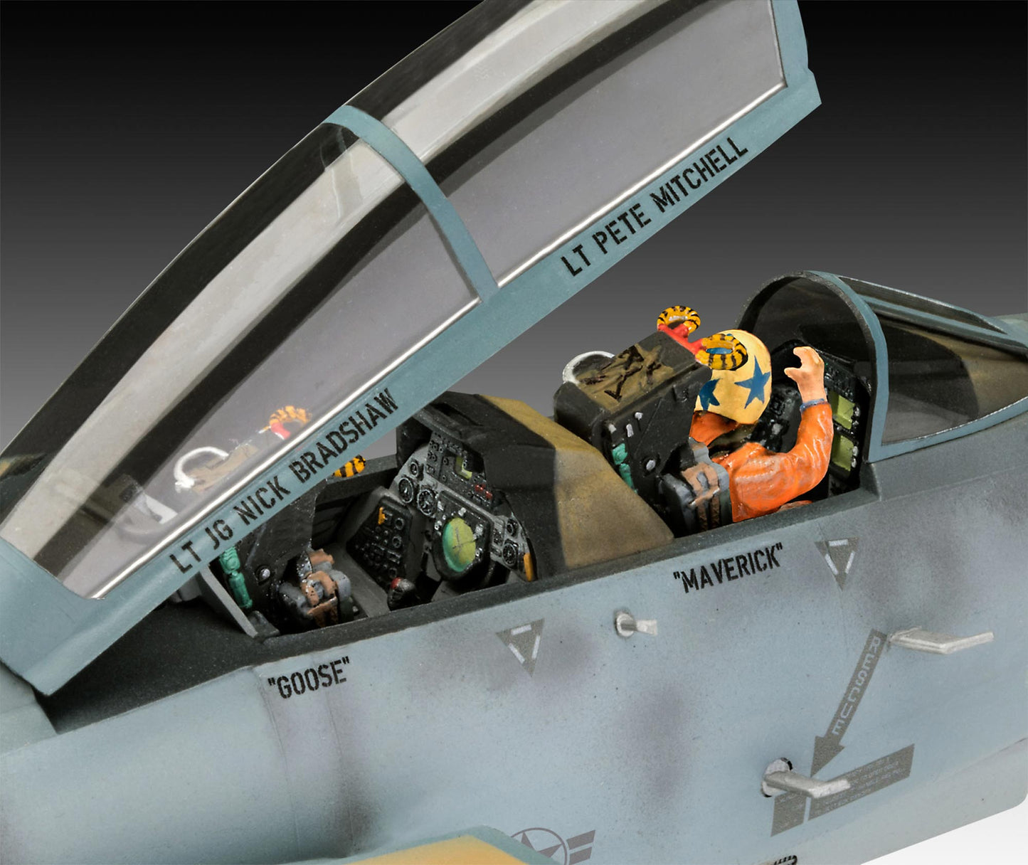 Revell 03865 1/48 F-14 A Tomcat Top Gun