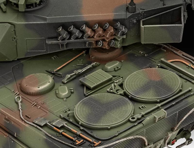 Revell 1/35 Leopard 2 A6A2 "70 Years Bundeswehr" (Exclusive Edition)