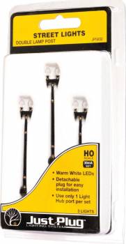 WOODLAND SCENICS HO Street Lights Double Lamp Post (3 Lights)